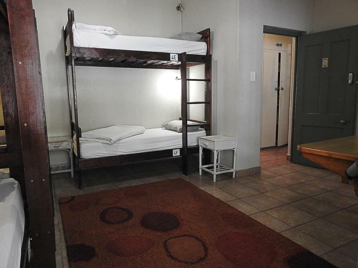 הוסטל מוסל ביי Mosselbay Backpackers מראה חיצוני תמונה